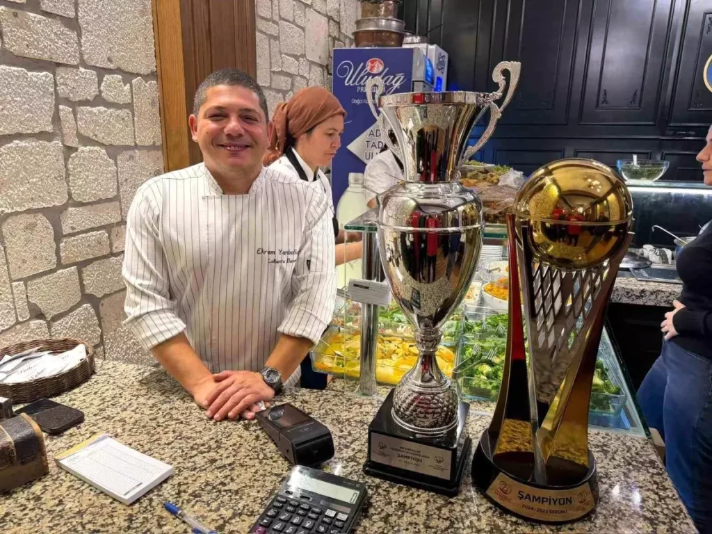 Lokanta Bahar’dan Ferhatoğlu Edremit Belediyesi Gürespor’a Anlamlı Destek