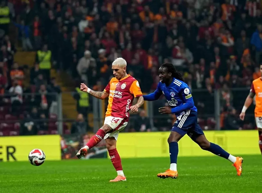 Lucas Torreira’nın Sarı Kartı Takımını Zor Duruma Soktu