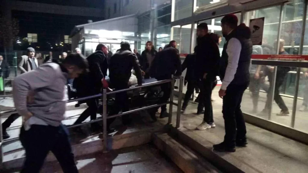 Malatya’da Bıçaklı Kavga: 3 Yaralı