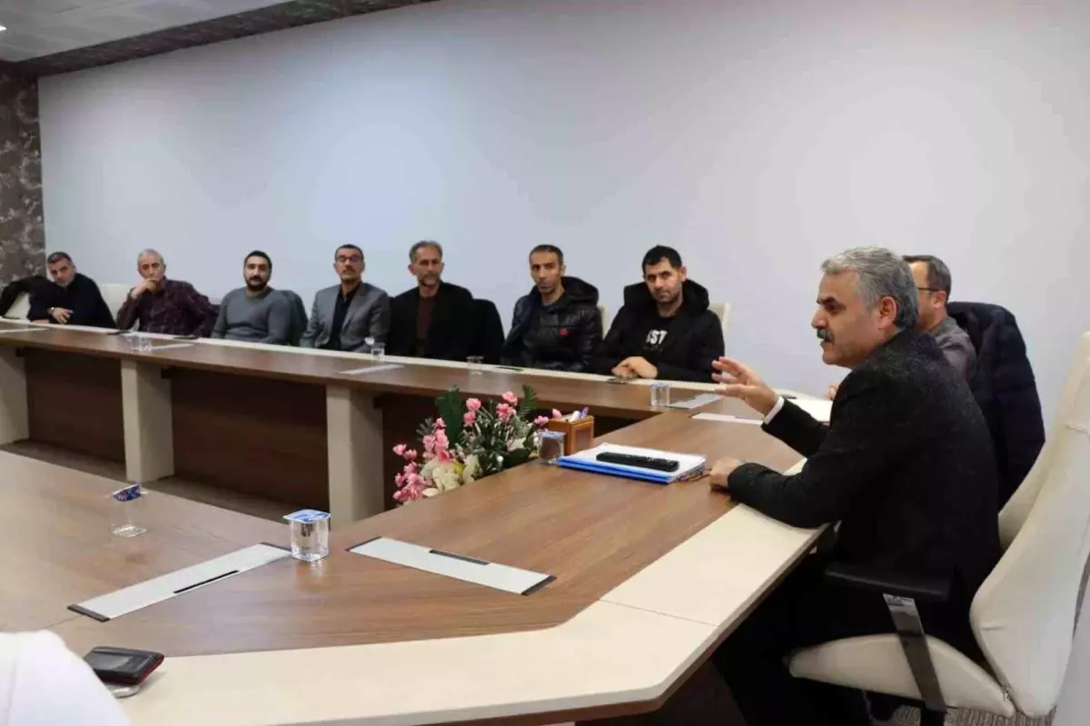 Malatya’da Spor Tesisleri Hizmet Kalitesi ve Vatandaş Memnuniyeti Konulu Değerlendirme Toplantısı Gerçekleşti