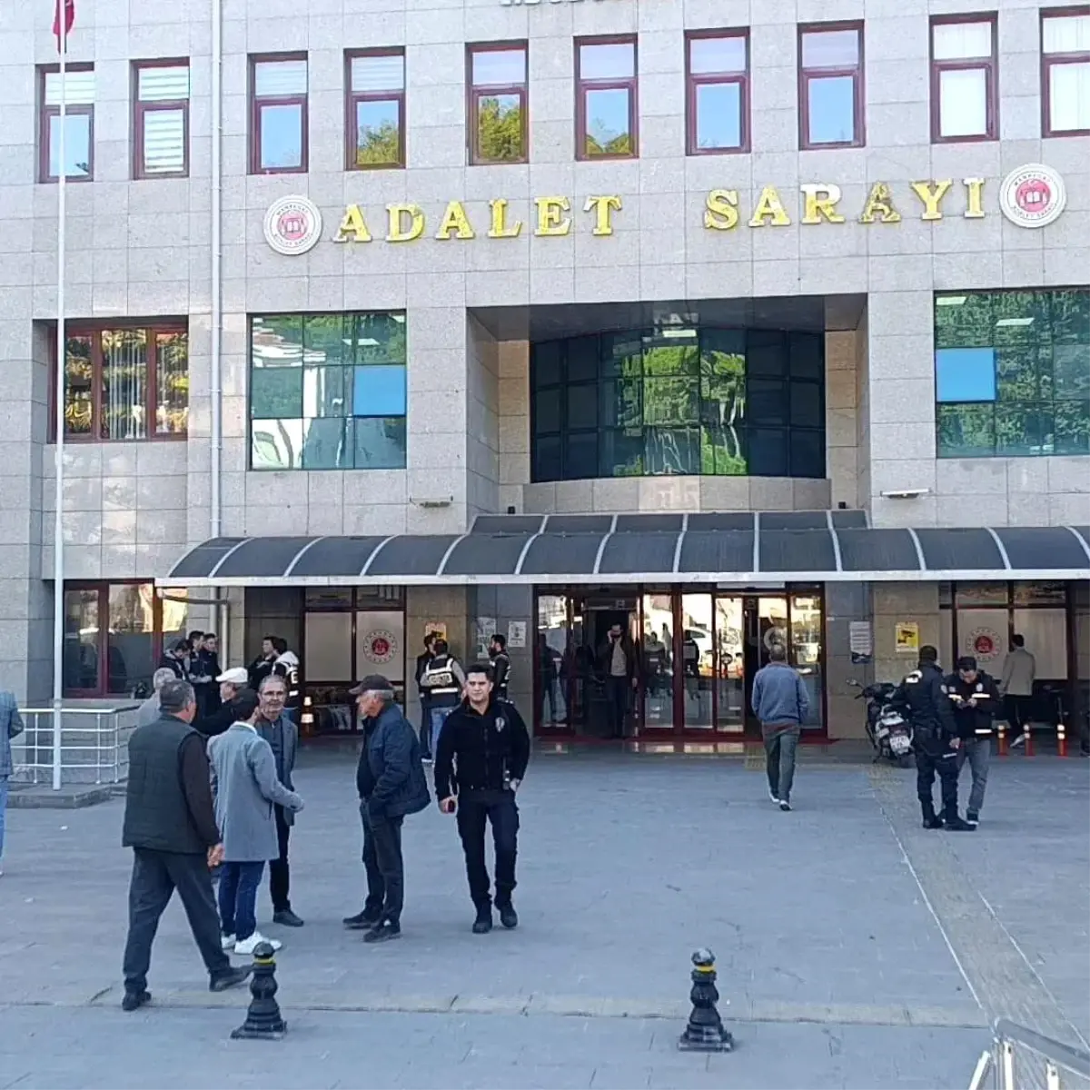 Manavgat Belediyesinde Şok Rüşvet İddiaları: Eski Genel Müdür Demir Demir ‘Sağır Sultan’ı Uyardı!