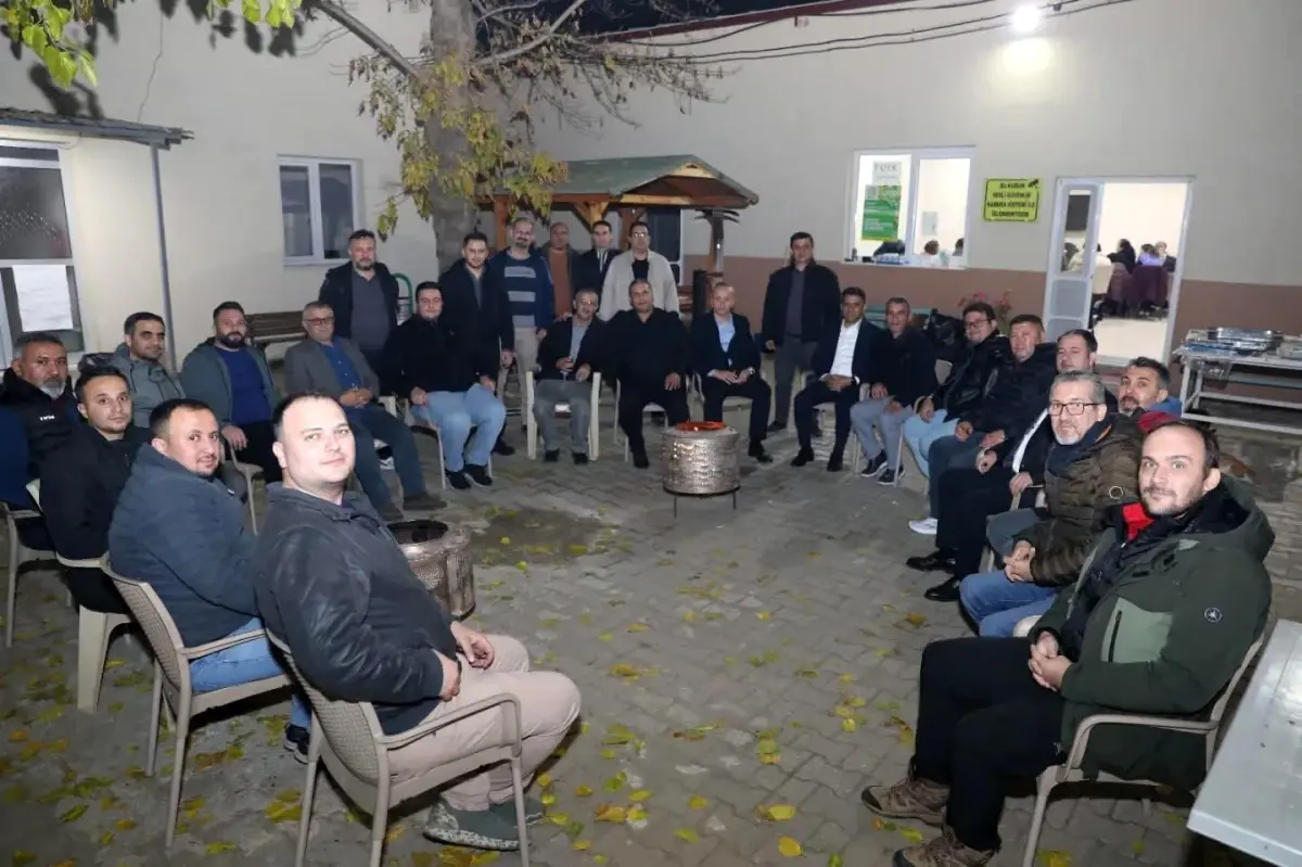 Manisa Tarım ve Orman Müdürü Mehmet Karayılan’dan Sarıgöl’de Samimi Akşam Çayı Buluşması