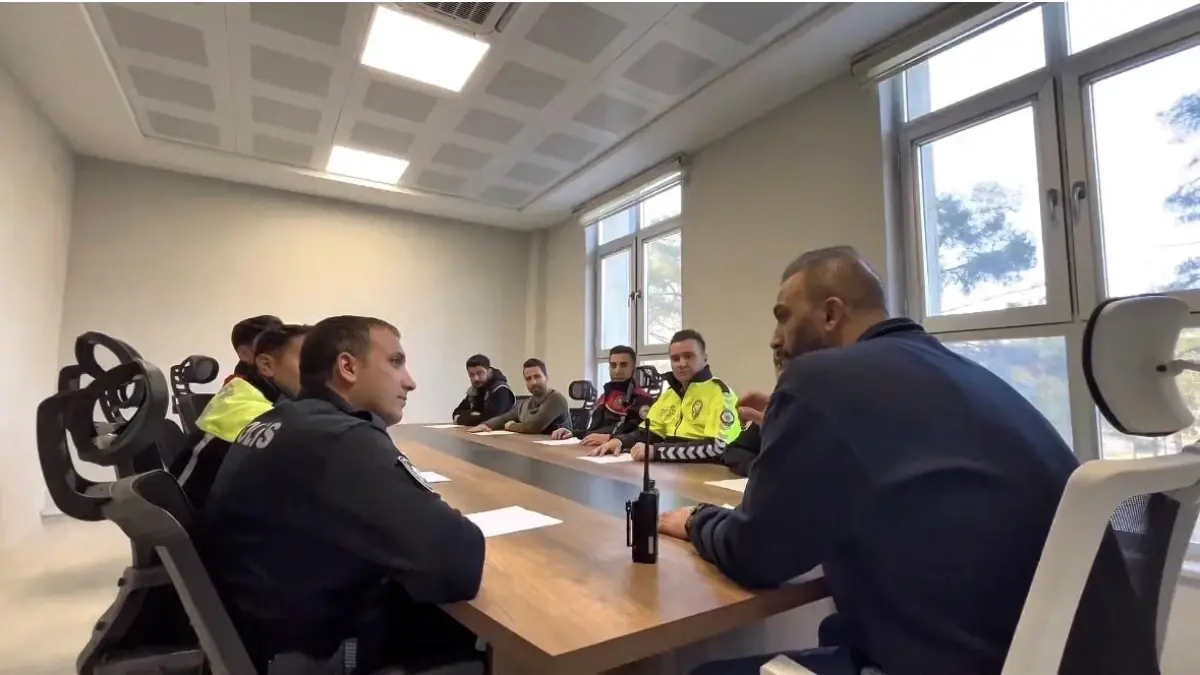 Kızıltepe’de Huzur Uygulaması: 875 Kişi Sorgulandı, 297 Araç Denetlendi