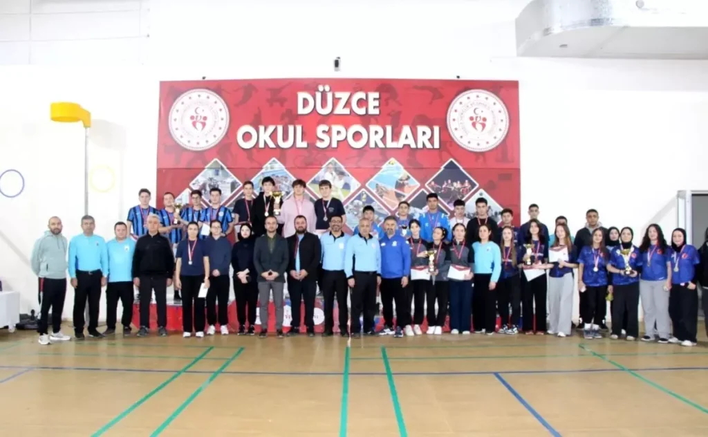 Düzce’de Masa Tenisi Şampiyonları Belli Oldu