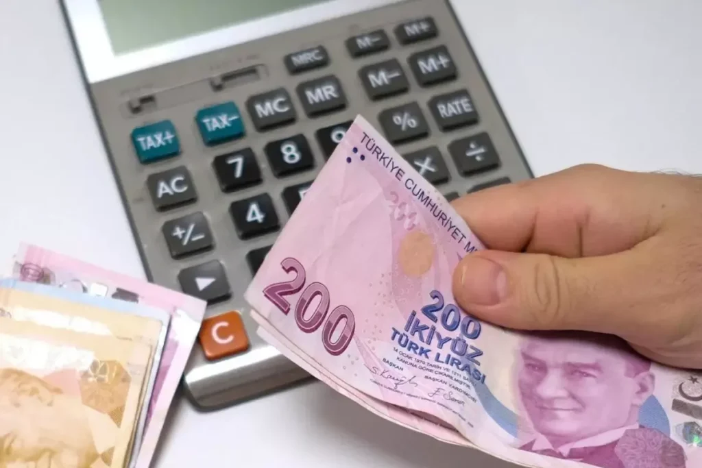 Memurlara Yeni Zam Tablosu Açıklandı: %17,57’lik Kümülatif Artış Bekleniyor