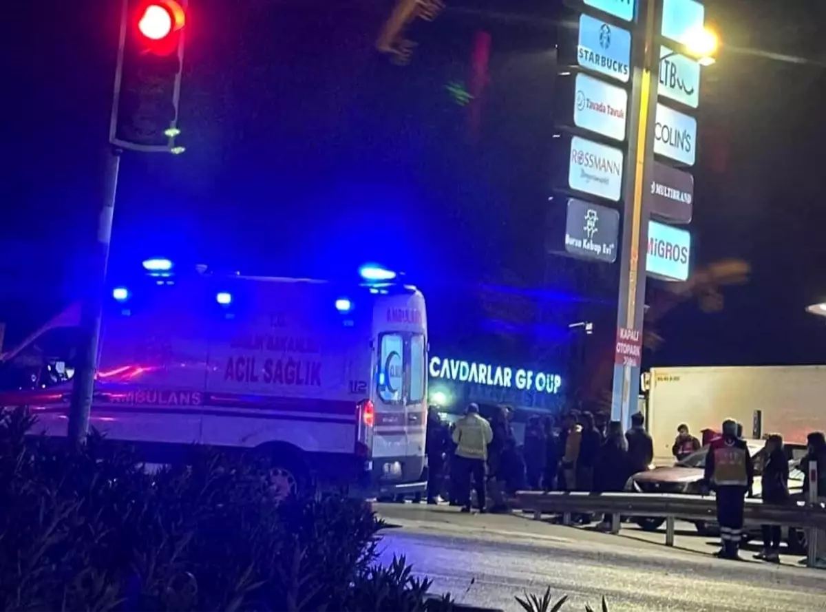 MUĞLA’DA MOTOSİKLETLİ GENÇ HAYATINI KAYBETTİ