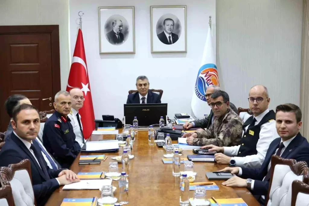 Mersin’de Güvenlik ve Asayiş Toplantısı: 860 Kişi Operasyonla Yakalandı