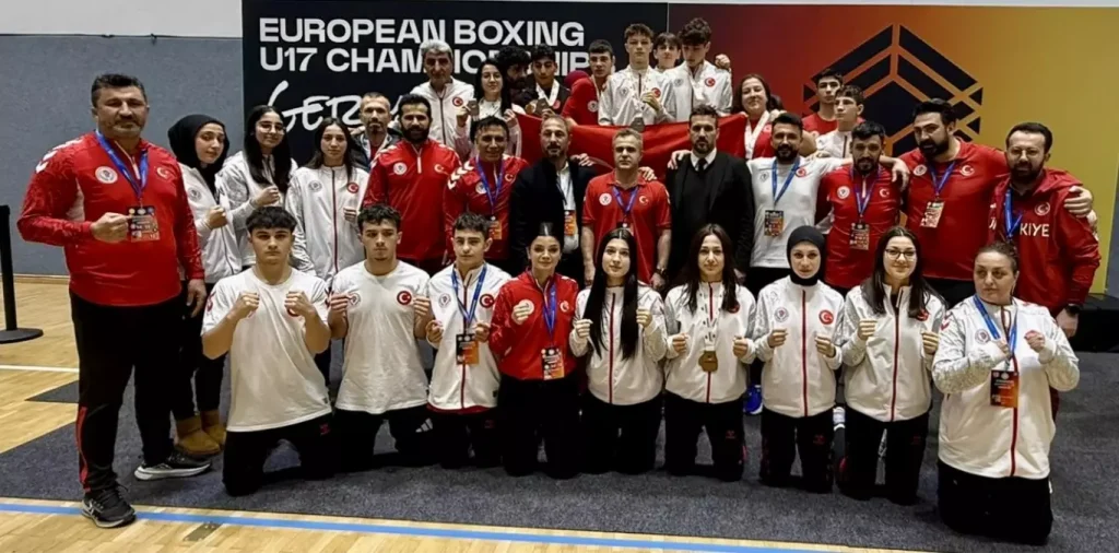 Boks Milli Takımı Avrupa Şampiyonası’ndan 12 Madalya ile Döndü: Tarihi Başarı!