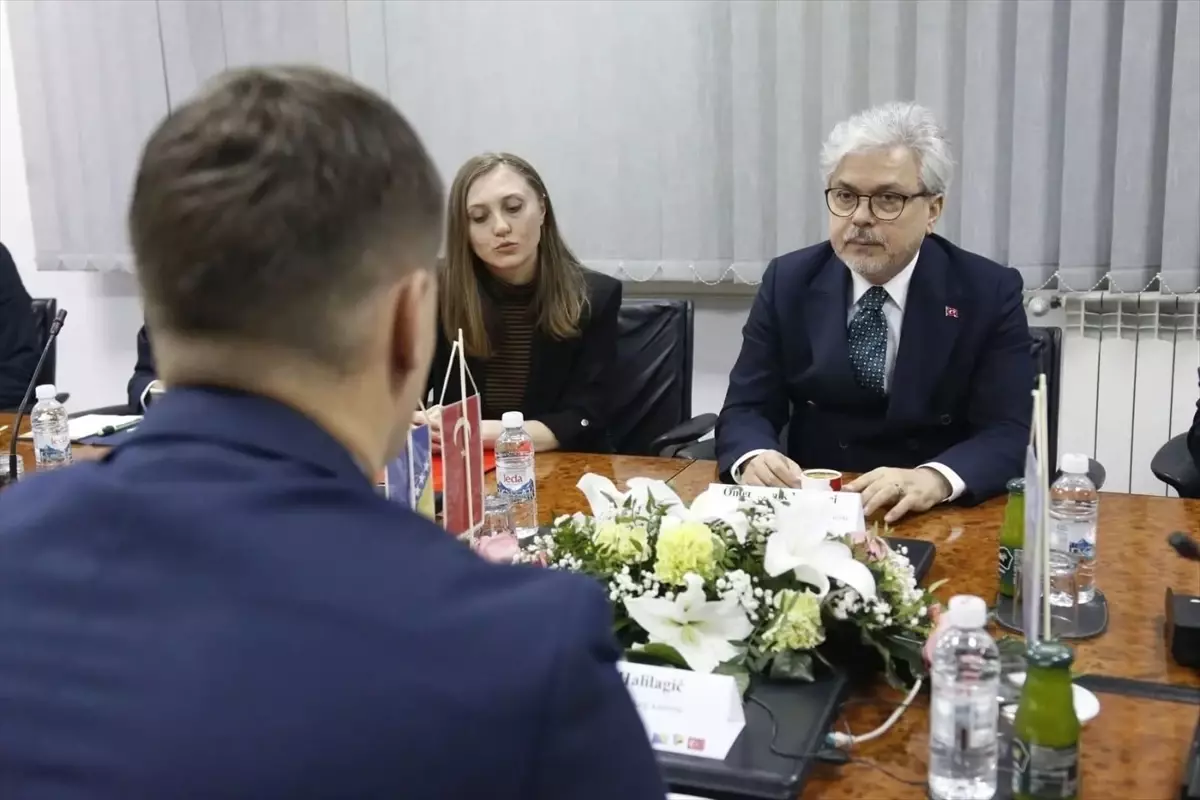 Yelkenci Bosna Hersek’te Eğitim ve Sağlık İşbirliği Görüşmeleriyle Yeni Ufuklar Açtı