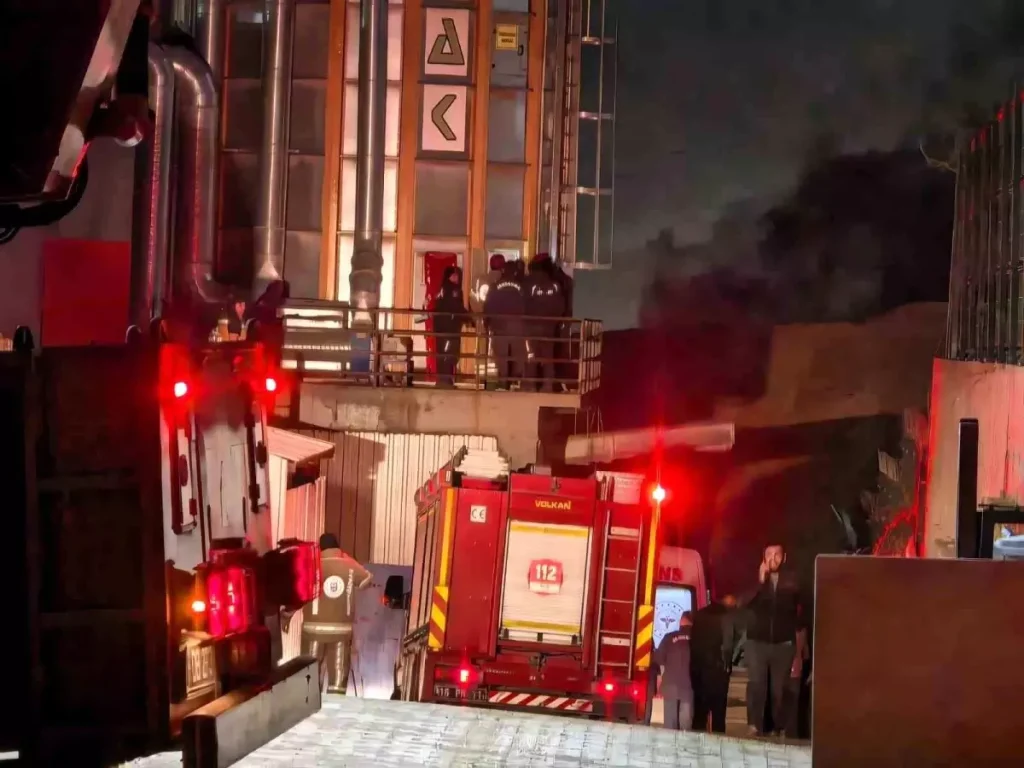 Bursa’da Mobilya Fabrikasında İş Kazası: Talaş Silosunda Ölümcül Sıkışma