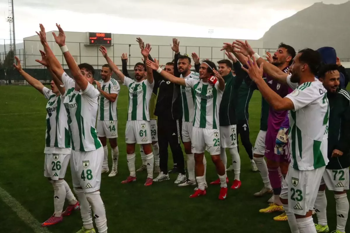 Muğlaspor 4’te 4 Yaptı: Play‑Off Hattı Güçleniyor!
