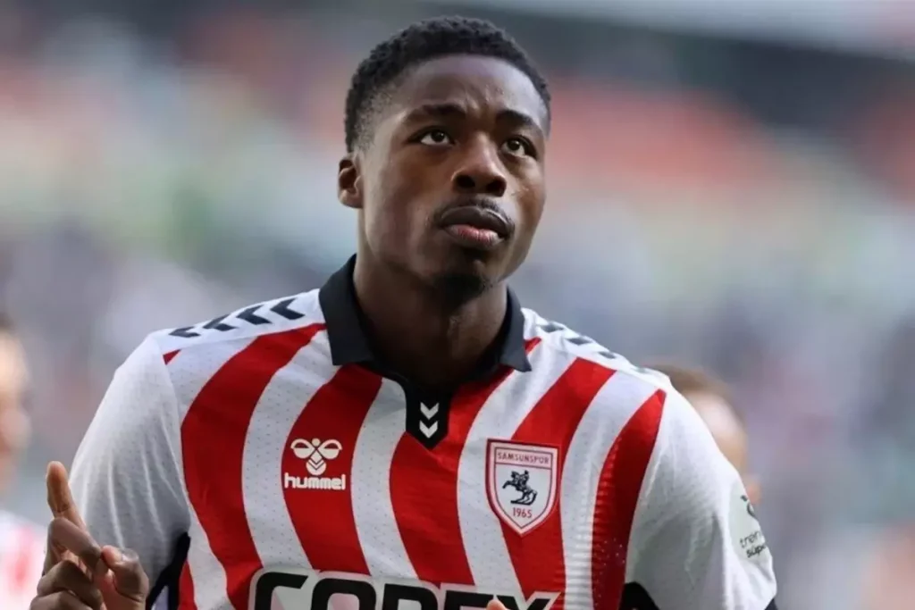 Musaba’nın temsilcisi Fenerbahçe için İstanbul’a geldi