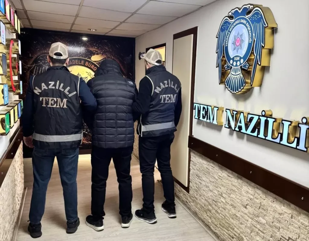 Nazilli’de FETÖ Üyesi 4 Kişi Şaşırtıcı Operasyonla Yakalandı!