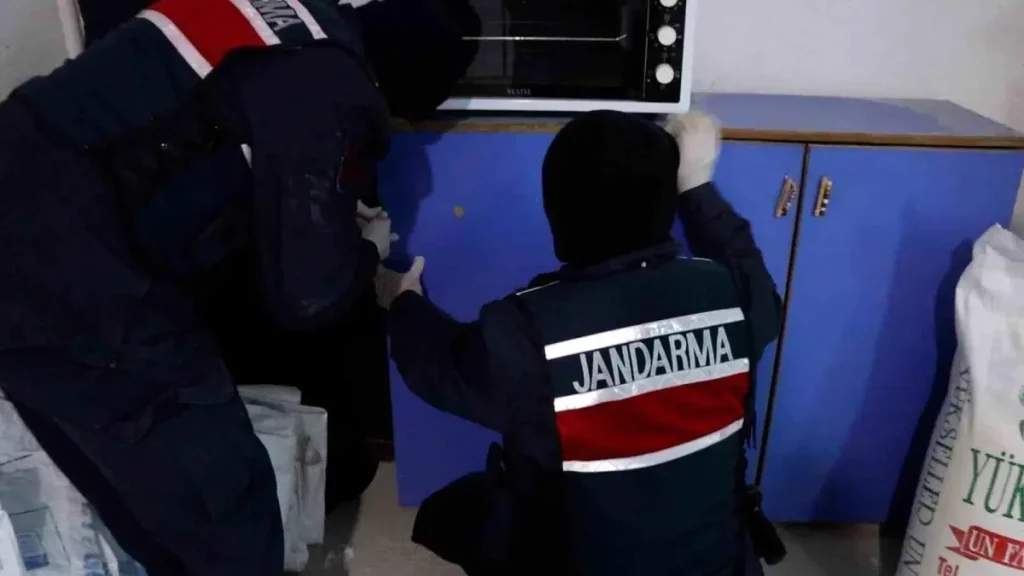 Nevşehir’de 4 Kişiye Yönelik Rüşvet ve Kültür Varlıkları Operasyonu