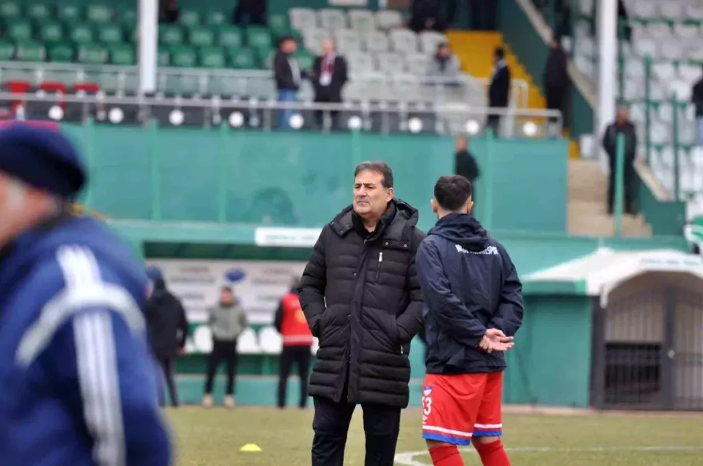 Niğde Belediyespor’da Teknik Direktör Ahad Kömürlüoğlu ile Dostane Ayrılık!