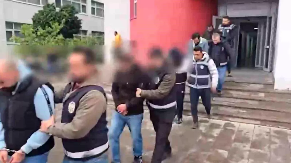 Niğde’de Nitelikli Dolandırıcılık Operasyonu: 5 İlde Eş Zamanlı Baskınlarla 22 Şüpheli Gözaltı