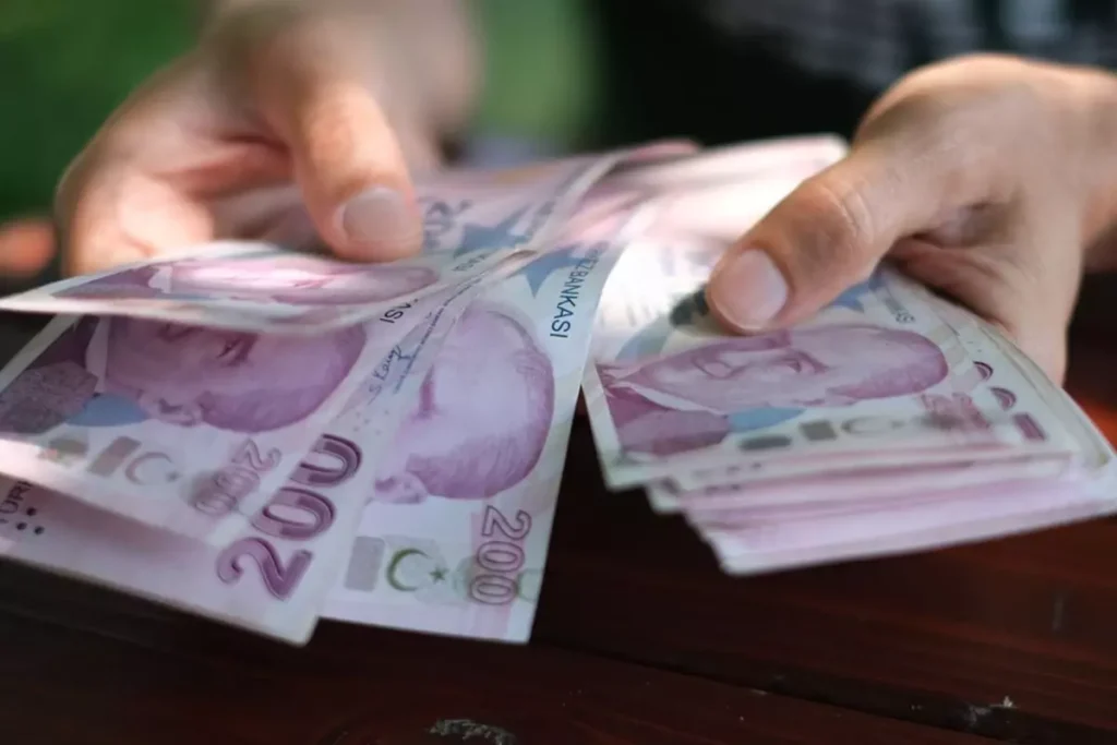 Öğretmen, Polis, Doktor! Tablo Netleşti, İşte Ocak Ayında Alınacak Zamlı Maaşlar