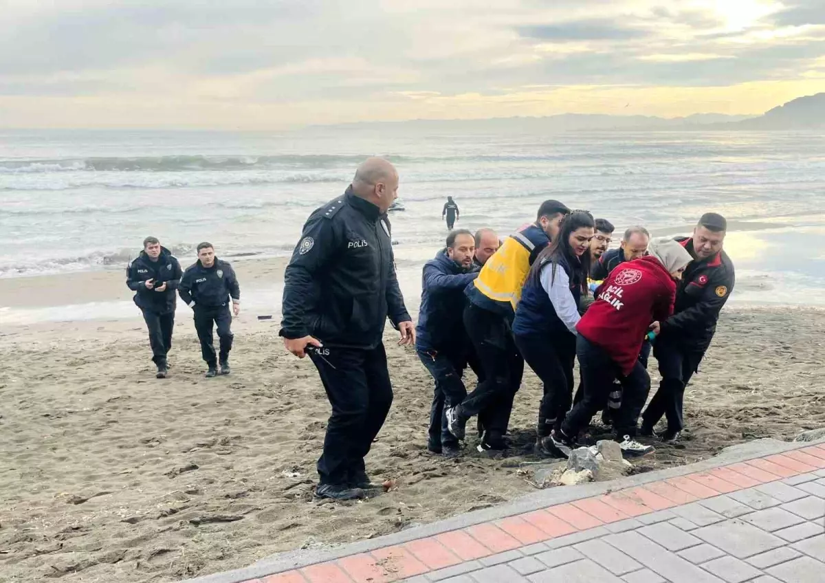 Ordu’da denize atlayan kadını itfaiye kurtardı