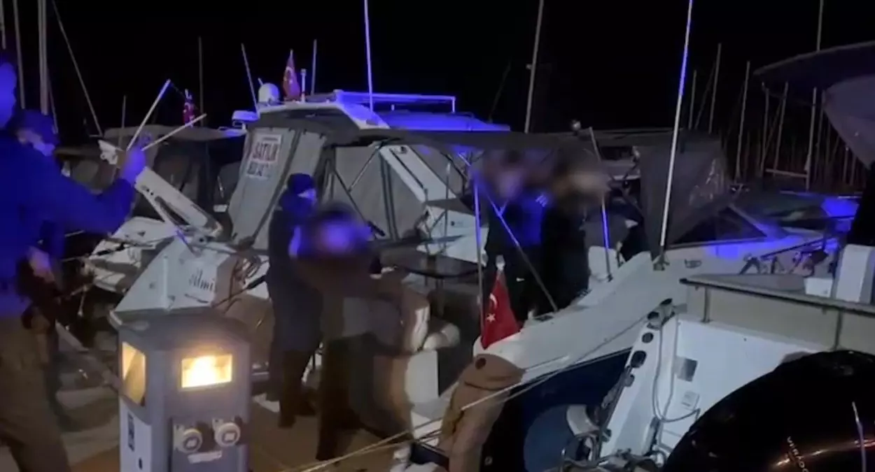 Kuşadası’nda Kaçak Suç Örgütü Üyeleri Yakalandı