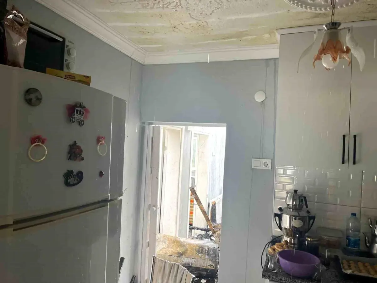 Osmaneli’nde Yangın: Eşyalar Kullanılamaz Hale Geldi