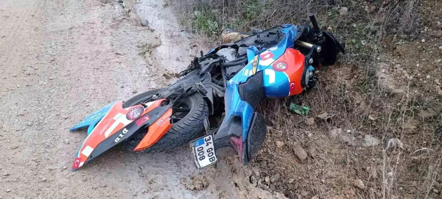 Bilecik Osmaneli’de Şok Trafik Kazası: Motosiklet Sürücüsü Yaralı