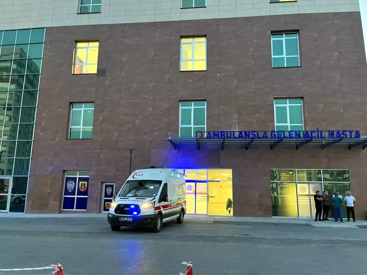 Niğde’de Trafik Kazası: 1 Ölü, 3 Yaralı