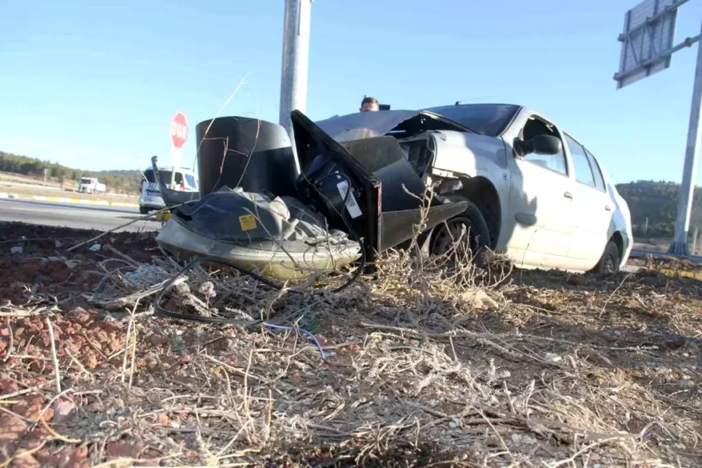 Beyşehir’de Trafik Kazası: 2 Yaralı
