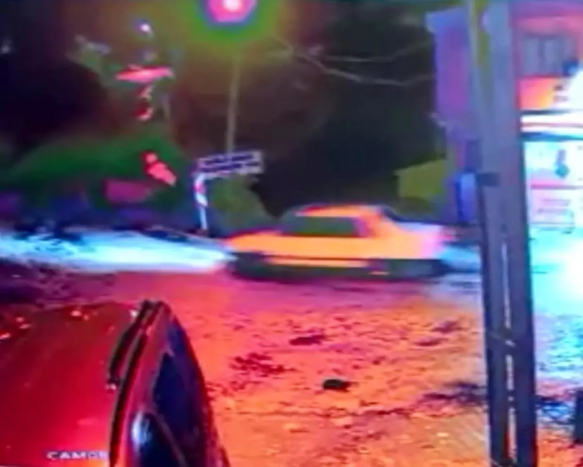 Mersin’de Otomobil Uçurumdan Düştü: 7 Metre Yükseklikten Korkunç Kaza