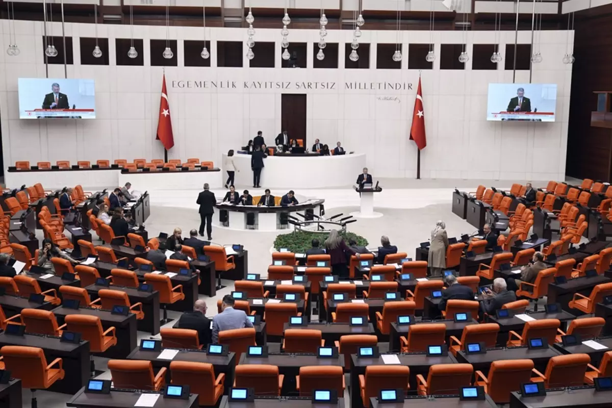 Özgür Özel dahil 7 milletvekilinin dokunulmazlık dosyası Meclis’te