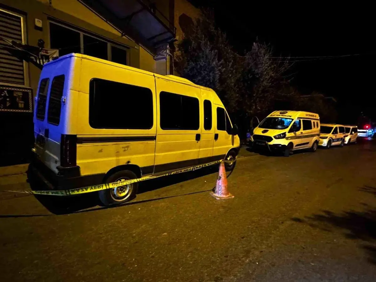 Denizli’de Minibüse Silahlı Saldırı