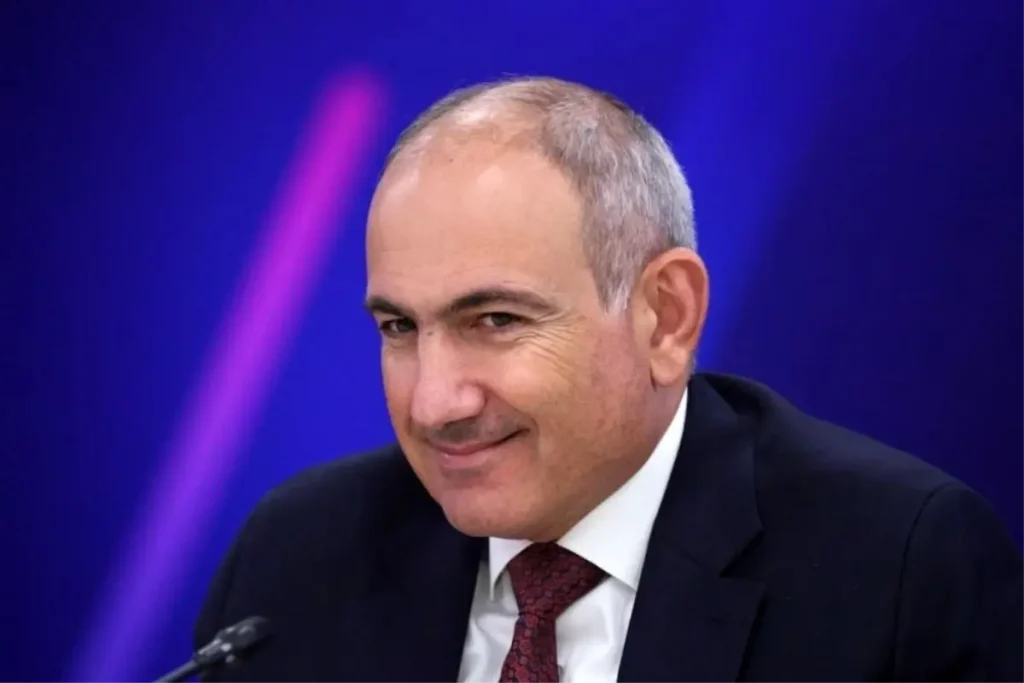 Paşinyan’dan Rusya’ya Kritik Demiryolu Yeniden İnşası Talebi