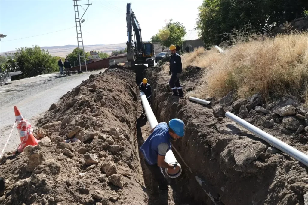 Pınarbaşı’nda Su Hattı Revizyonu