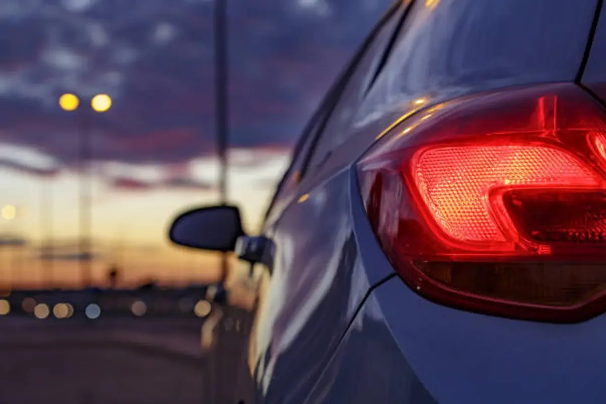 Porsche sahipleri şaşkın: Araçlar aniden kendini kilitliyor!