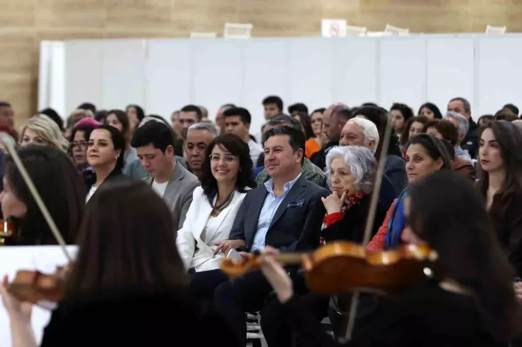 Prof. Dr. Türkan Saylan, Menteşe’de Senfoni ve Söyleşiyle Yaşatıldı