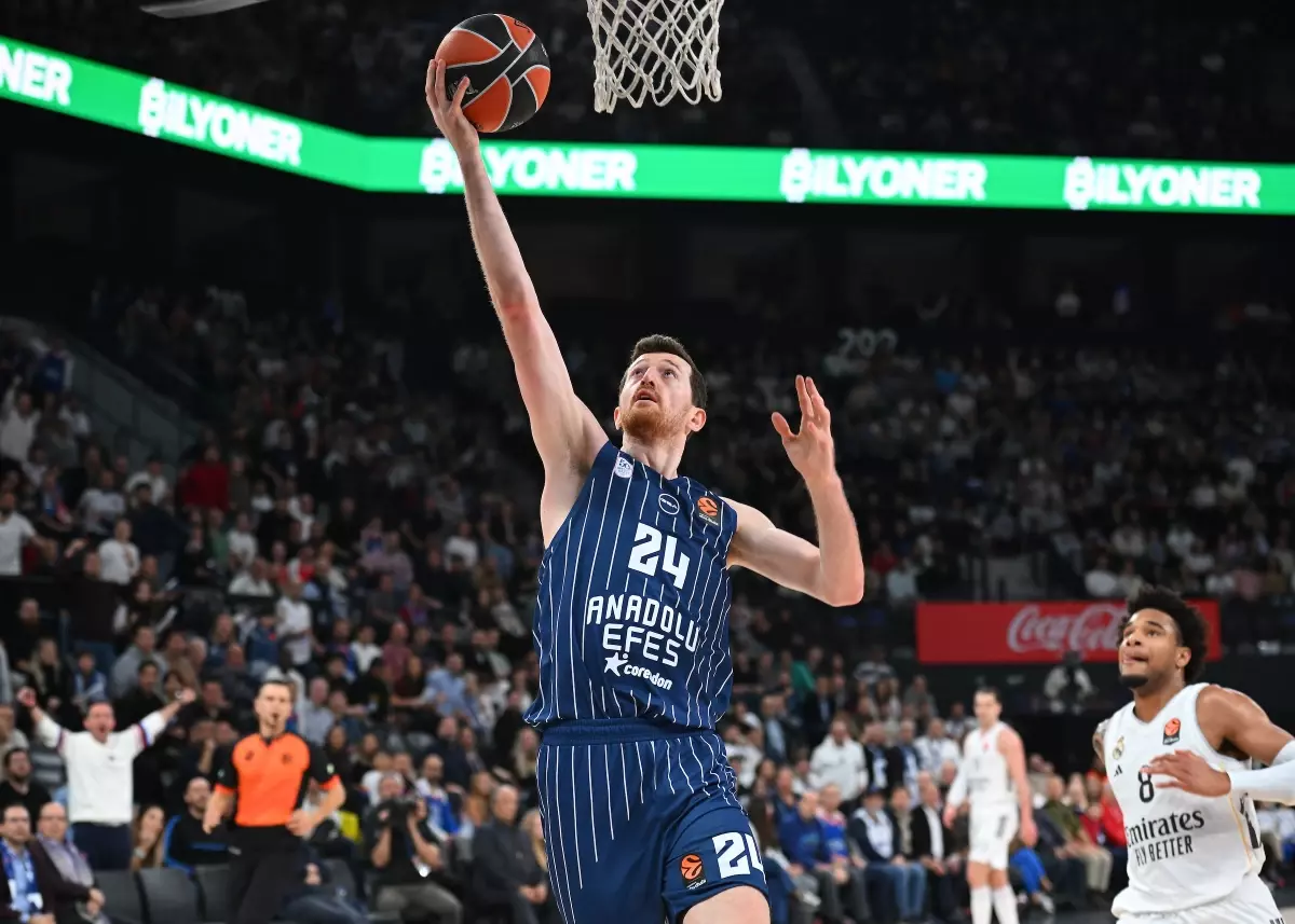 Euroleague Şok! Anadolu Efes, Real Madrid’e 75-81 Yenildi