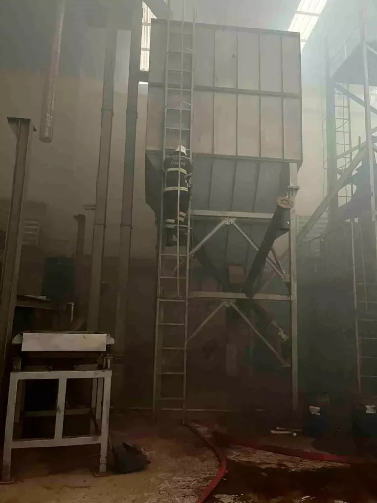 Hatay’da Çikolata Fabrikasında Şiddetli Yangın