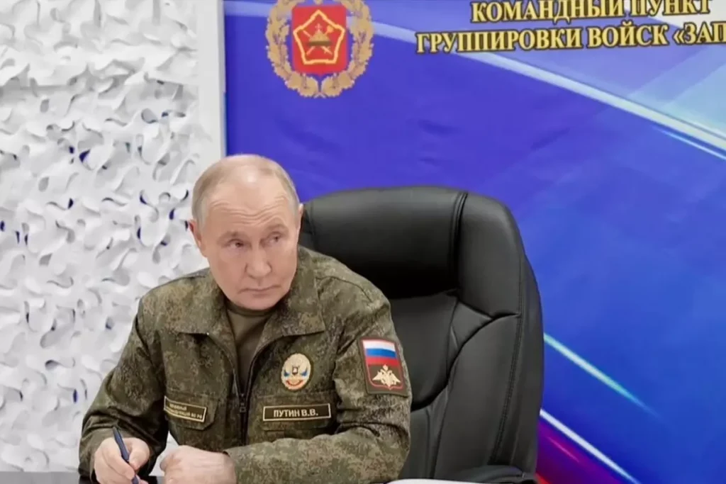 Rusya, Venezuela’daki diplomat ailelerini tahliye etmeye başladı