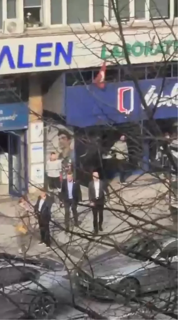 Uyuşturucu Testi Pozitif Çıkan Sadettin Saran Özel Laboratuvardan Çıkarken Görüntülendi