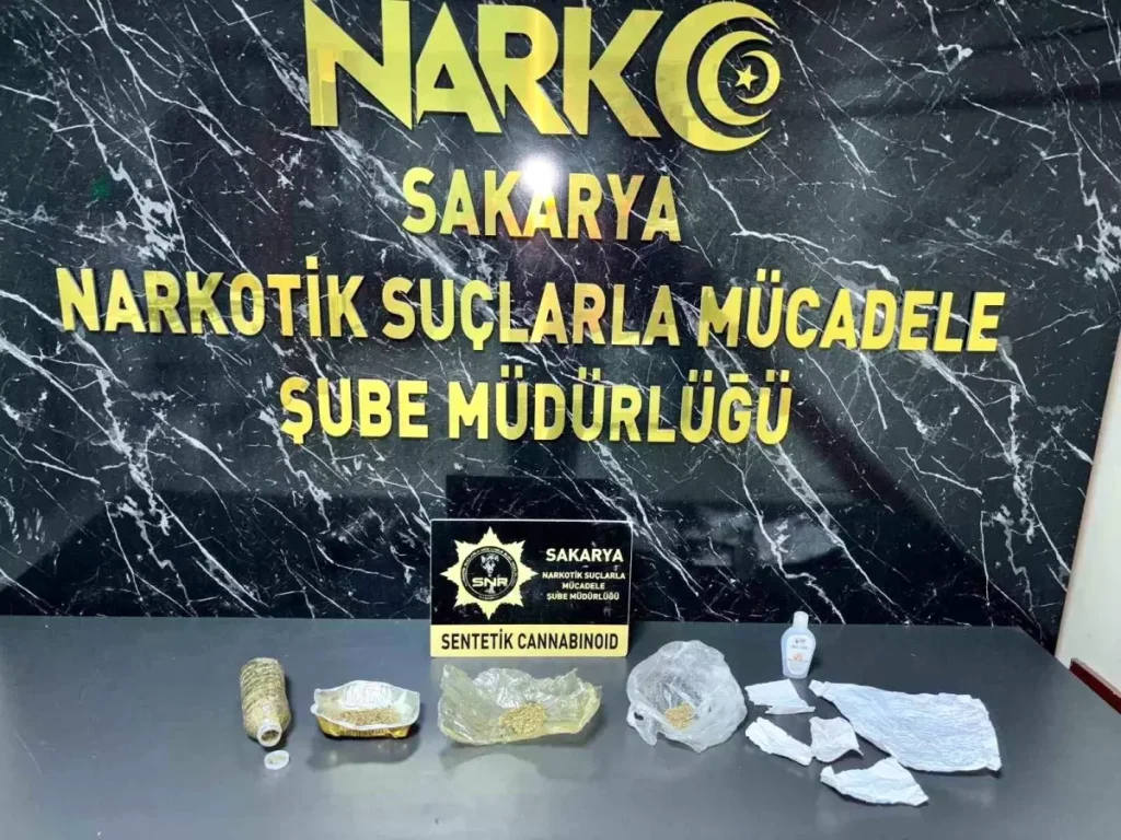 Sakarya’da Uyuşturucu Operasyonu: 2 Tutuklama