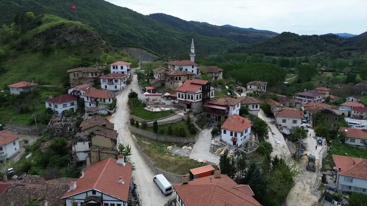 Taraklı Dijital Merkezi Eğitime Devam Ediyor