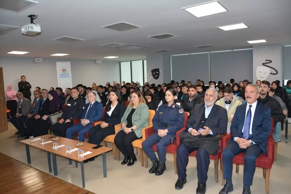 İnsan Hakları Konferansı Şalpazarı’nda