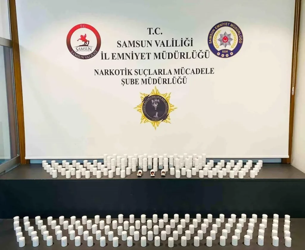 Samsun’da Uyuşturucu Operasyonu: 14 Bin 100 Sentetik Ecza Ele Geçirildi