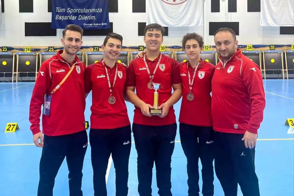 Metin Mert Varol’dan Türkiye Rekoru