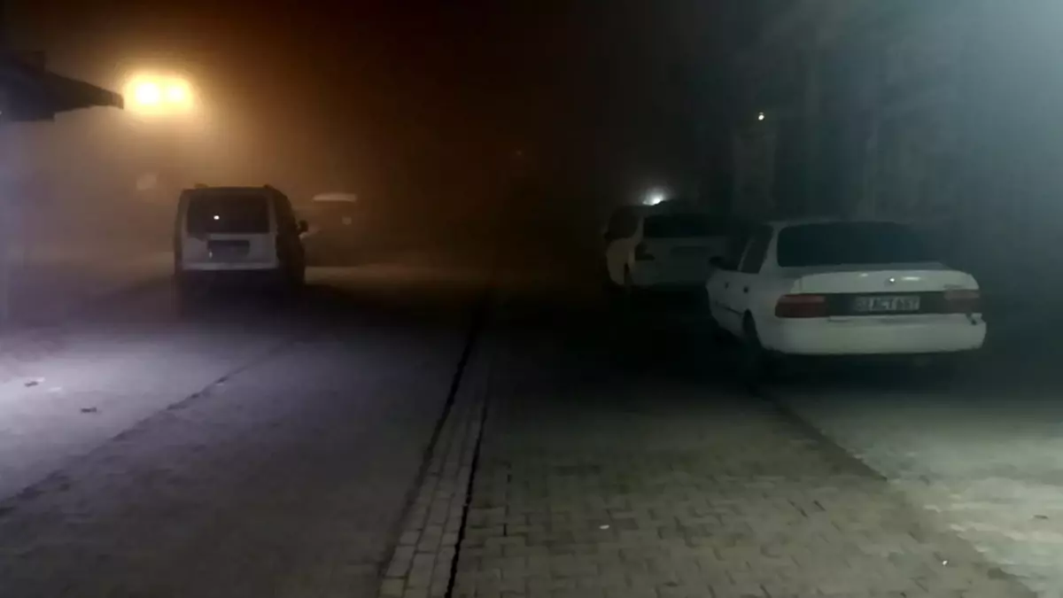 Şanlıurfa’da Yoğun Sis Uyarısı: Görüş 20 Metreye Düştü, Sürücüler Dikkat!