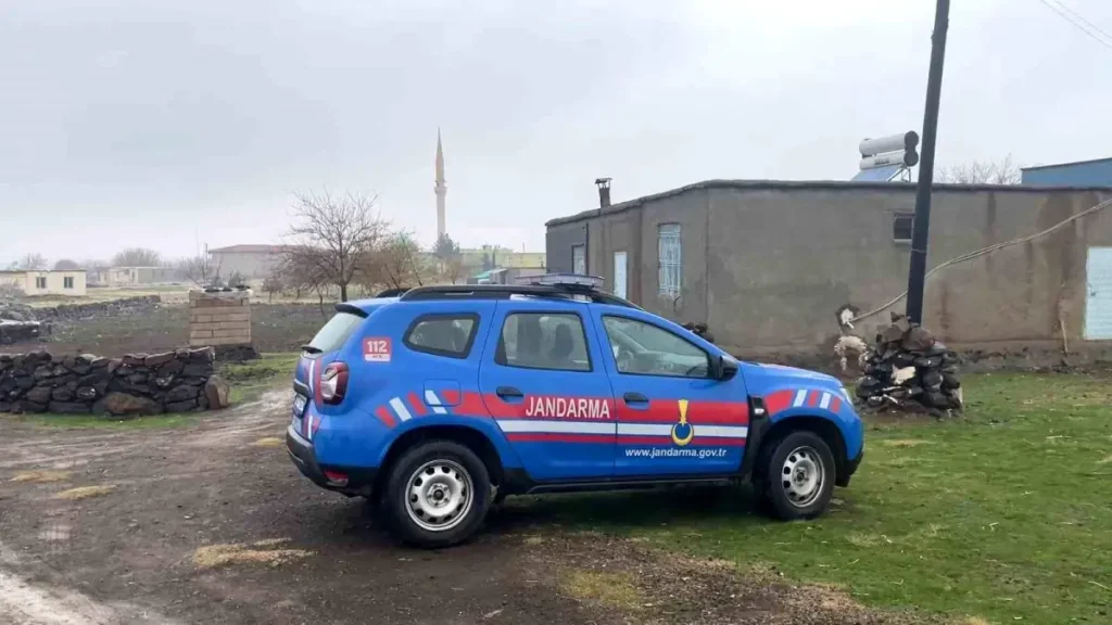 Şanlıurfa’da Şok Aile Katliamı: 65 Yaşındaki Baba Eşi ve 29 Yaşındaki Oğlunu Tabancayla Öldürdü