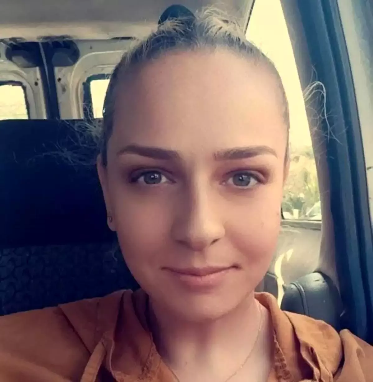 Kastamonu’da Şarampole Yuvarlanan Otomobil Kazası: 1 Ölü, 1 Yaralı