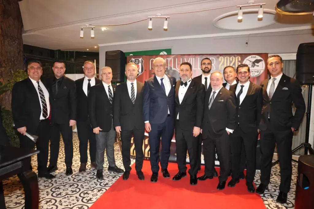 Beşiktaş’tan İzmir’e Altyapı Protokolü: Gençlere Yeni Futbol Üssü