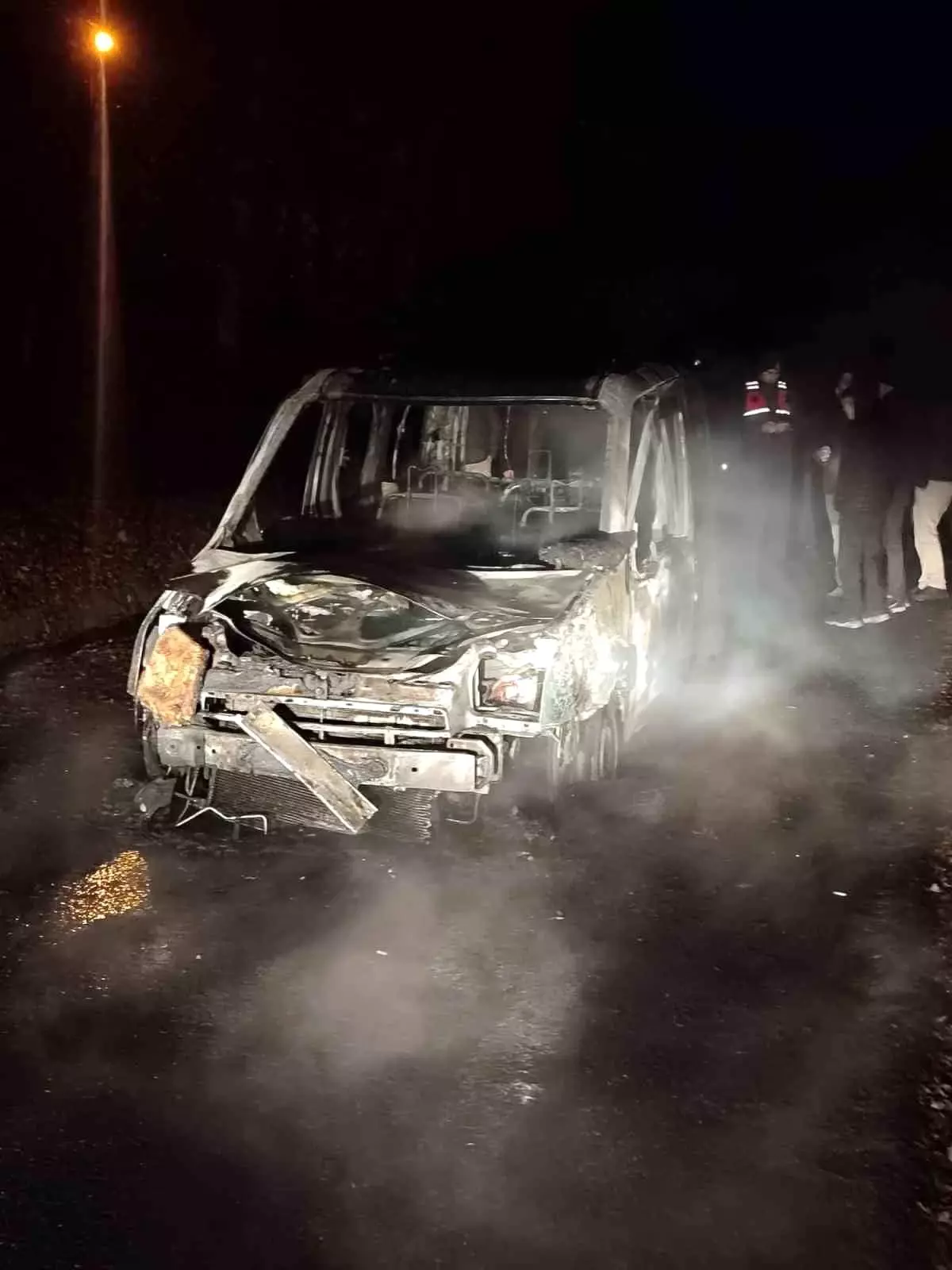 Yenice’de Ticari Araç Yangını