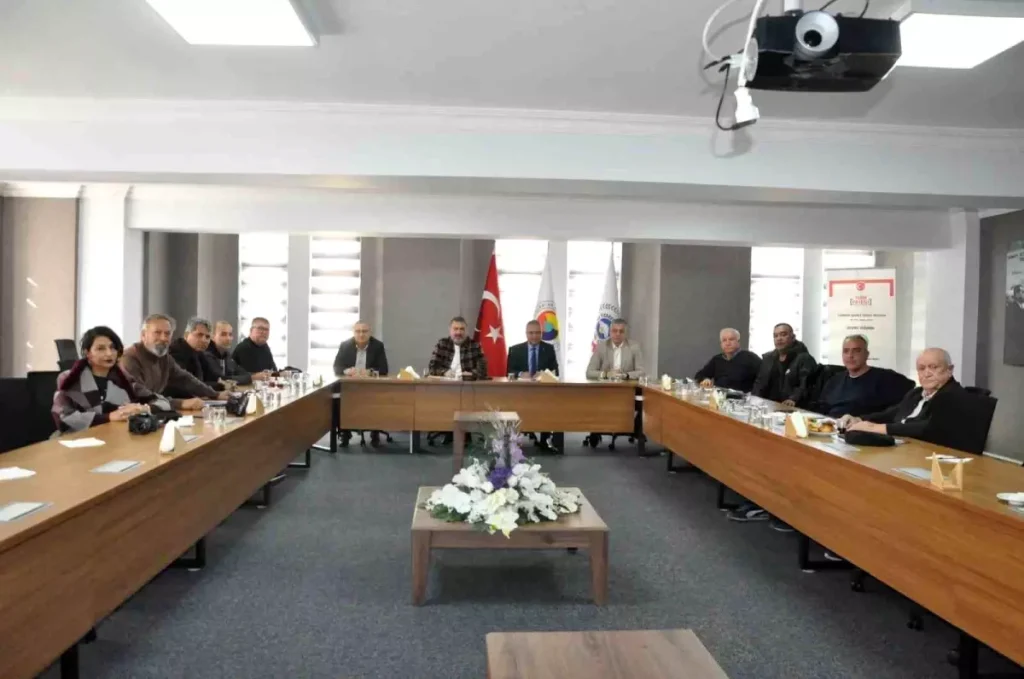 Silifke il olmak istiyor