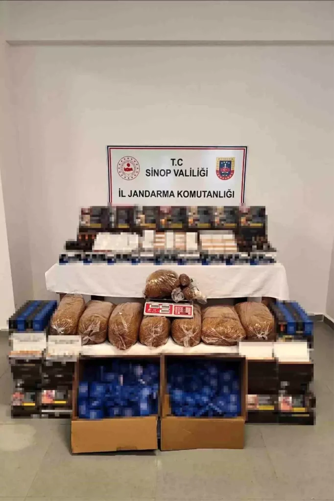 Sinop’ta Devasa Kaçak Tütün ve Makaron Operasyonu: 51 Bin Makaron ve 39 Kg Tütün Ele Geçirildi